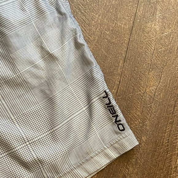 O'Neill Kings of Freak Hybrid Shorts - Size 38 - Picture 7 of 7